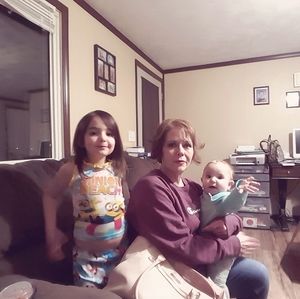 Meet your Posher, Kelly